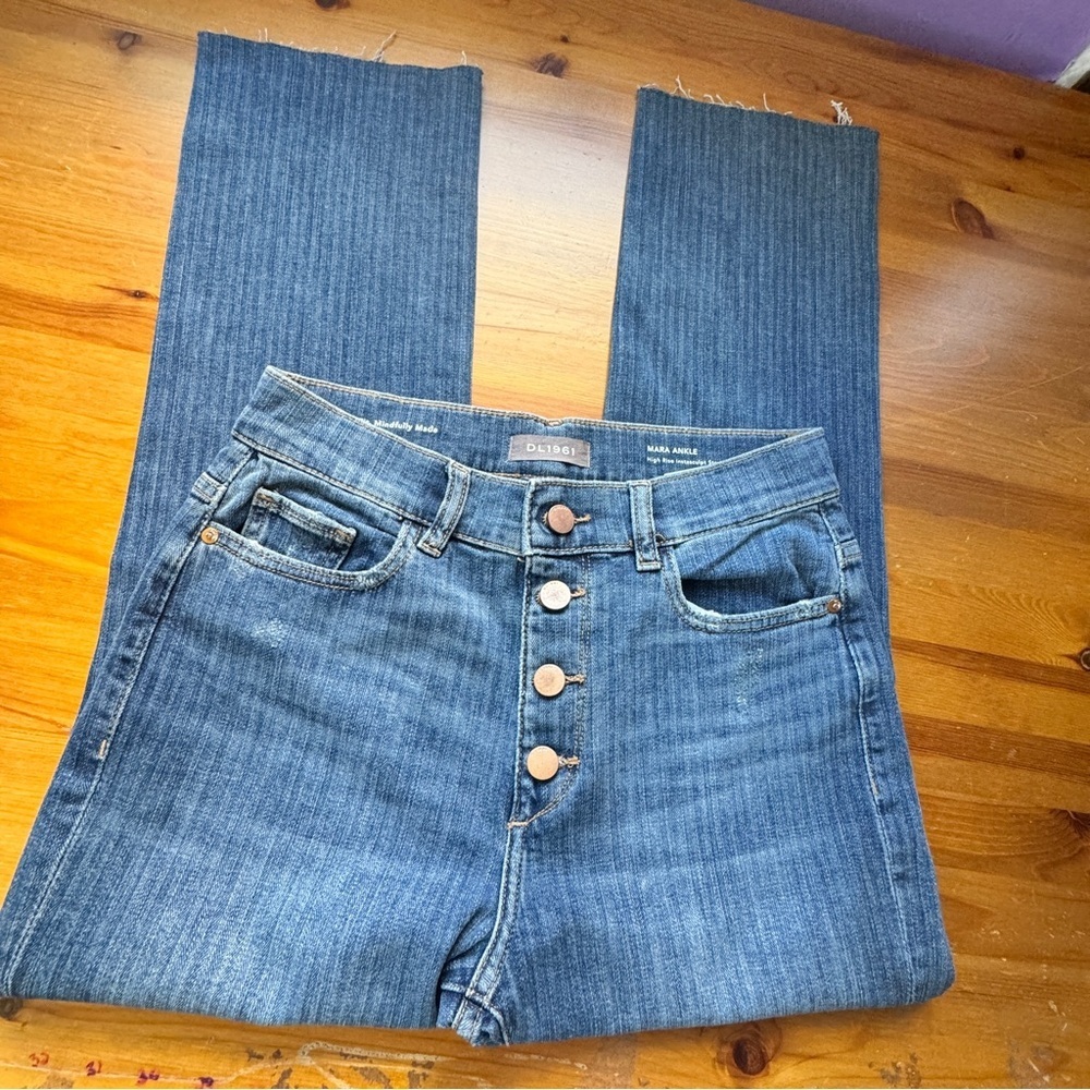 DL1961 Mara ankle highrise instasculpt jeans size 27